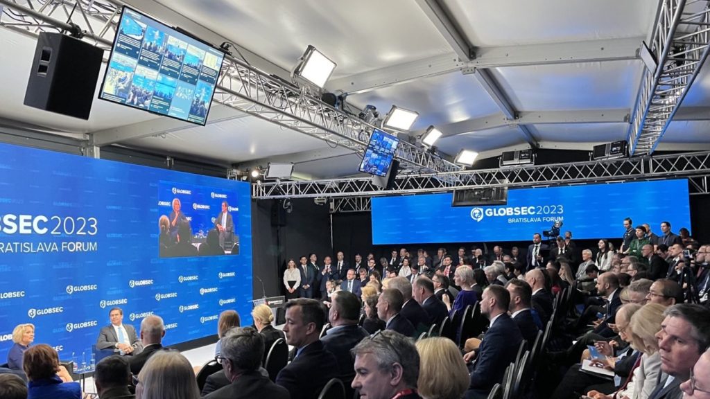 Голова УЦБС Сергій Кузан взяв участь у «GLOBSEC» у м.Братислава