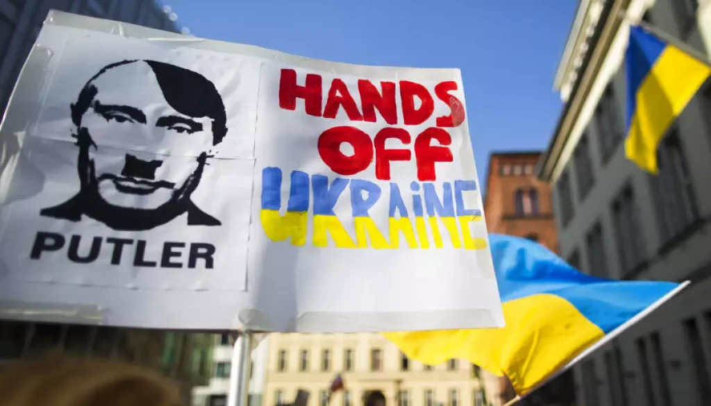 Україна “денацифікує” російські неонацистські підрозділи на полі бою