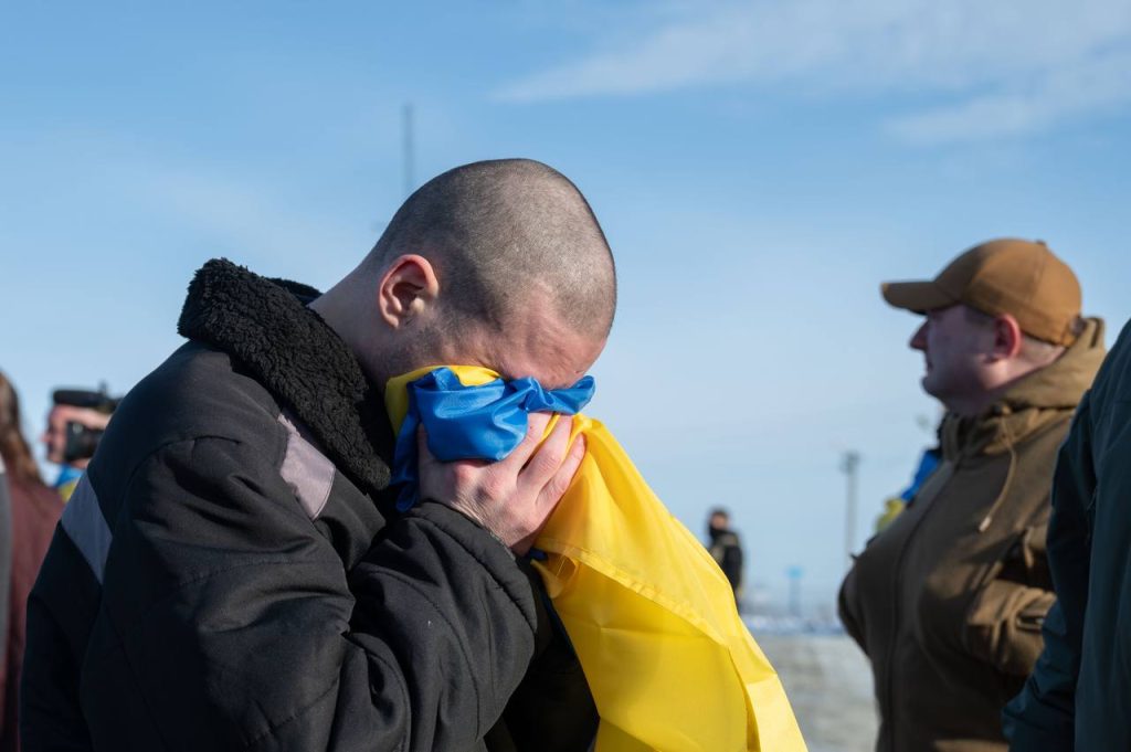 росія затягує обміни військовополонених та використовує це як інструмент для внутрішньої дестабілізації та тиску на Україну