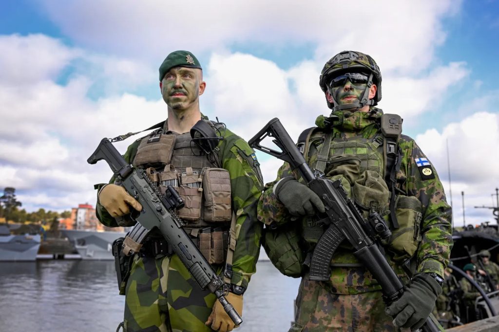 Finnish Molotov cocktail for Russia